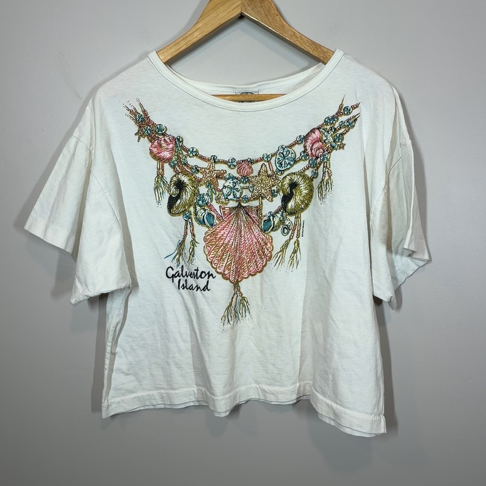 Vintage Stanley Michaels Galveston Island Seashell Graphic T-Shirt OS Cropped